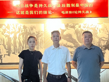 農(nóng)工黨唐山市路南區(qū)支委會(huì)參觀(guān)冀東烈士陵園